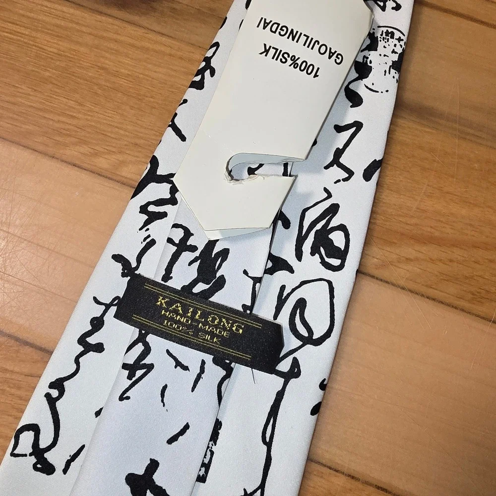 Kailong Mens White Black Silk Calligraphy Script Print Hand Made Necktie Tie